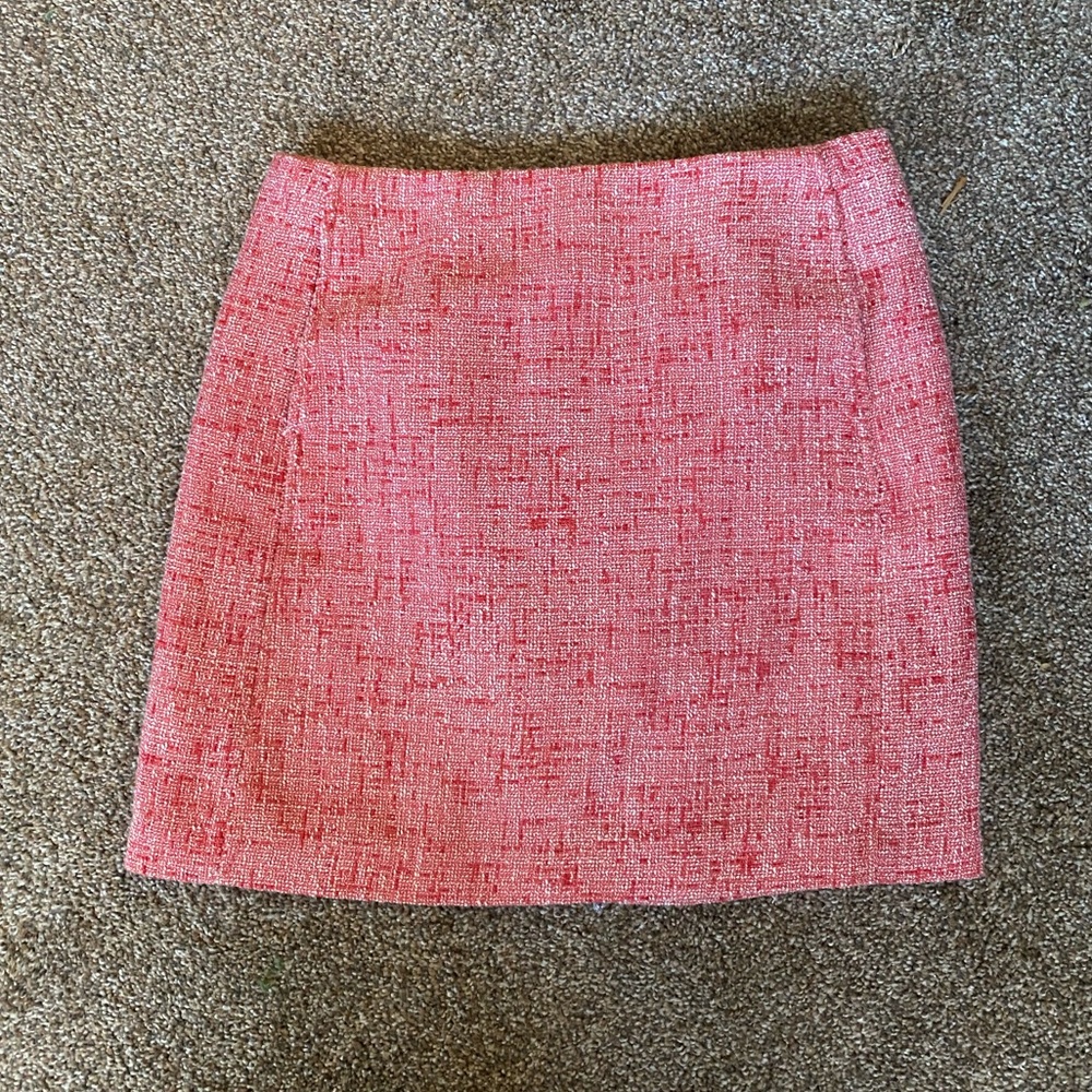 Pink tweed skirt